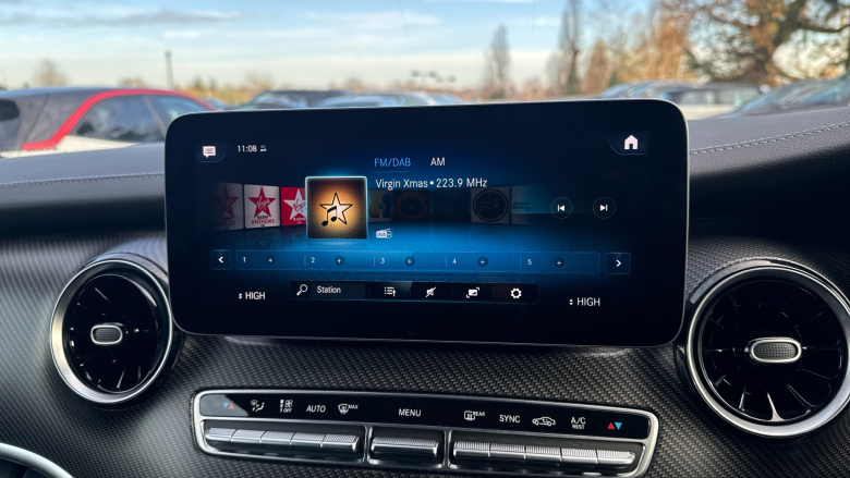 Mercedes-Benz V-Class V220 d AMG Line 5dr 9G-Tronic [Extra Long] Diesel Estate